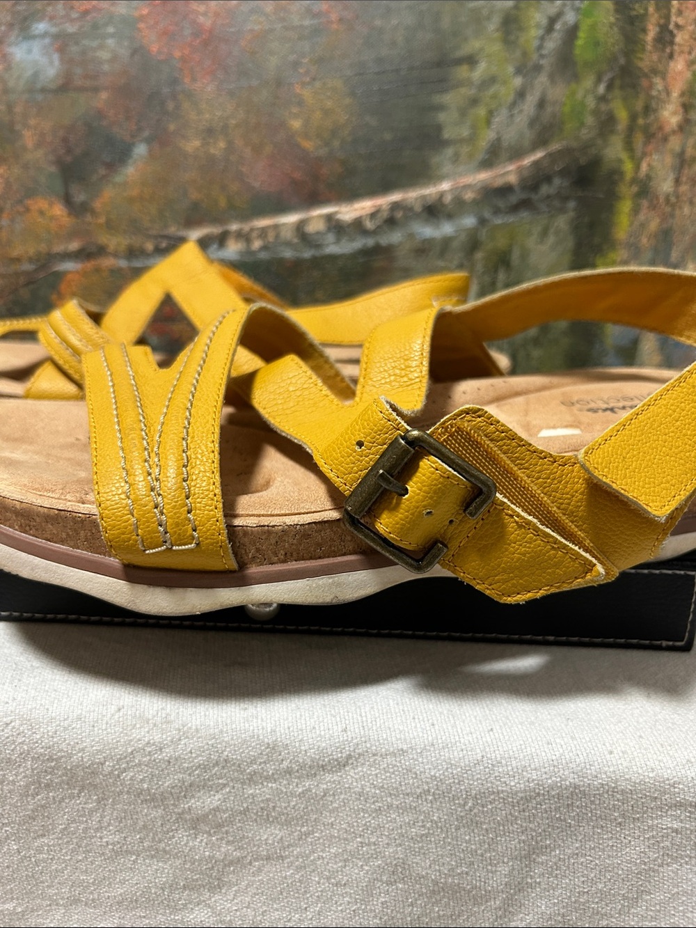 Clarks Women’s Yellow Leather Strappy Comfort Sandals - Picture 3 of 4